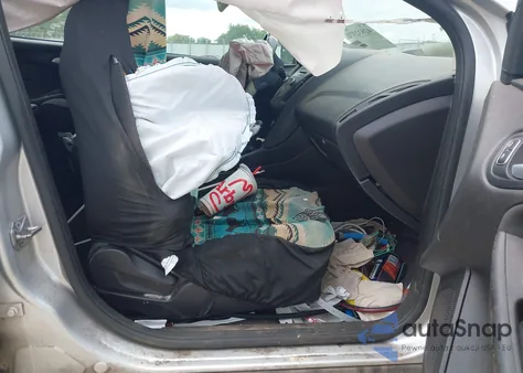 2016 Ford Focus Se из США, поврежденный, VIN 1FADP3F21GL389401